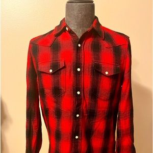 GAP small slim fit red plaid shirt heavy cotton